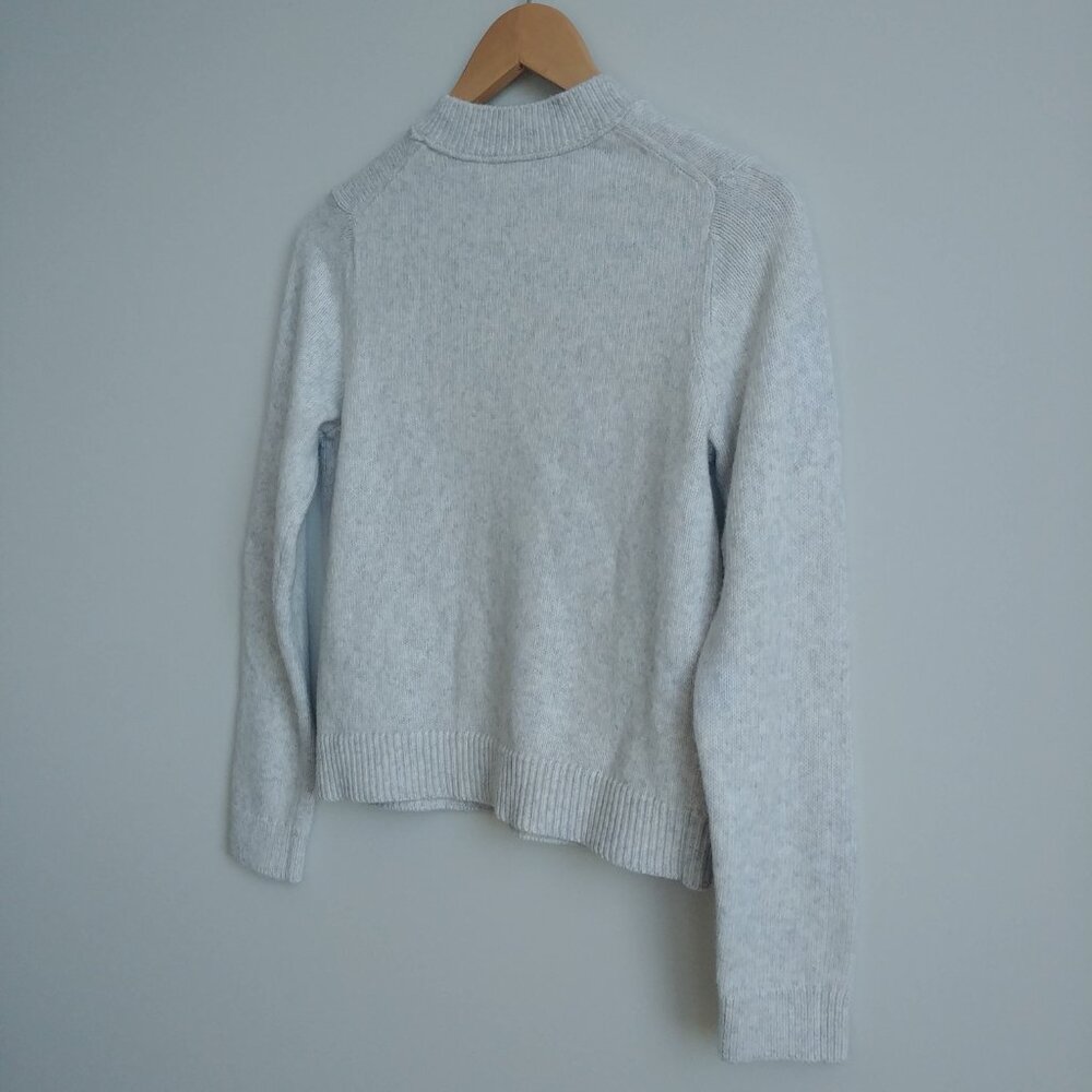 Upcycled one of a kind 100% hand embroidered grey purple cotton sweater Small - Picture 7 of 15